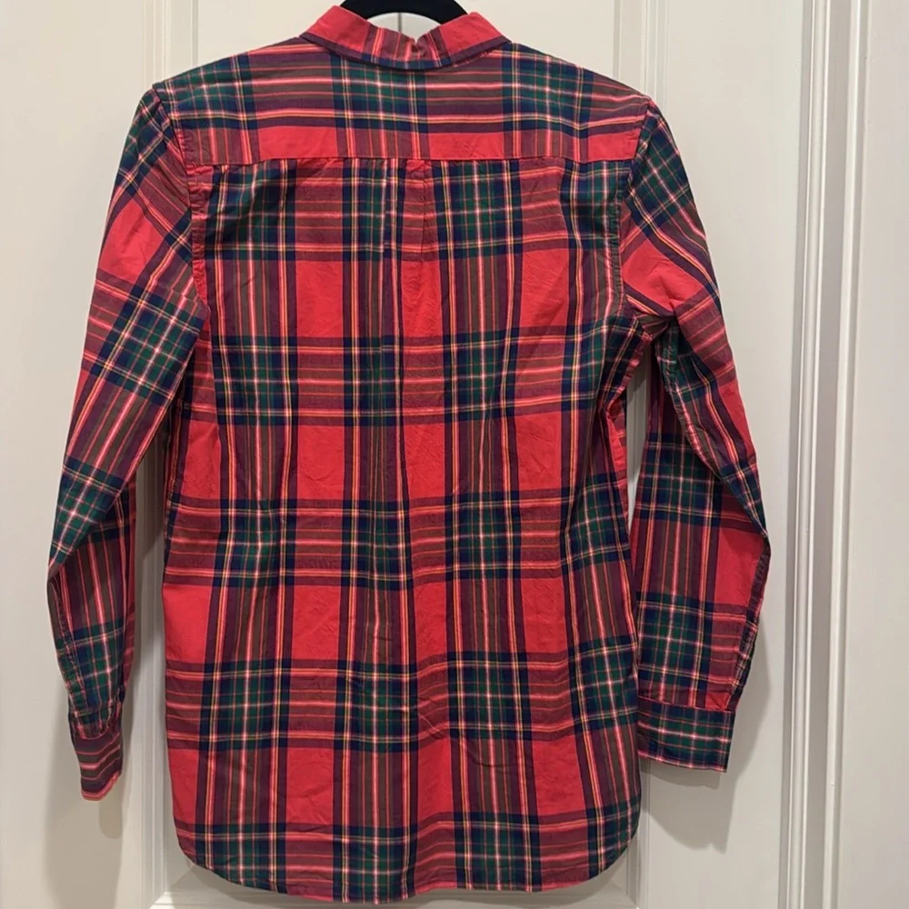 GAP Boys XXL Red Button Down Shirt Classic Plaid Design